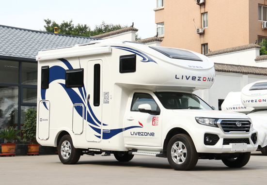 這款四驅房車動力挺好，還有兩款布局