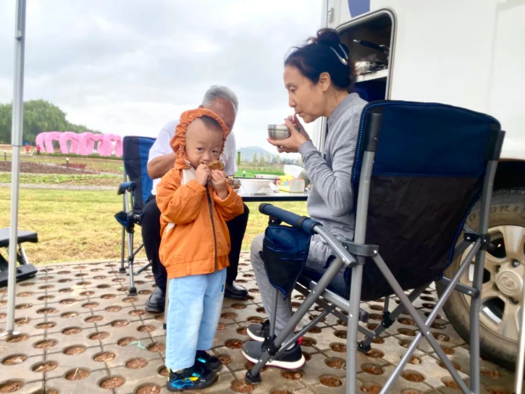 精致化露營“選手”，將吃住行融為一體，適合1~2人四季旅行